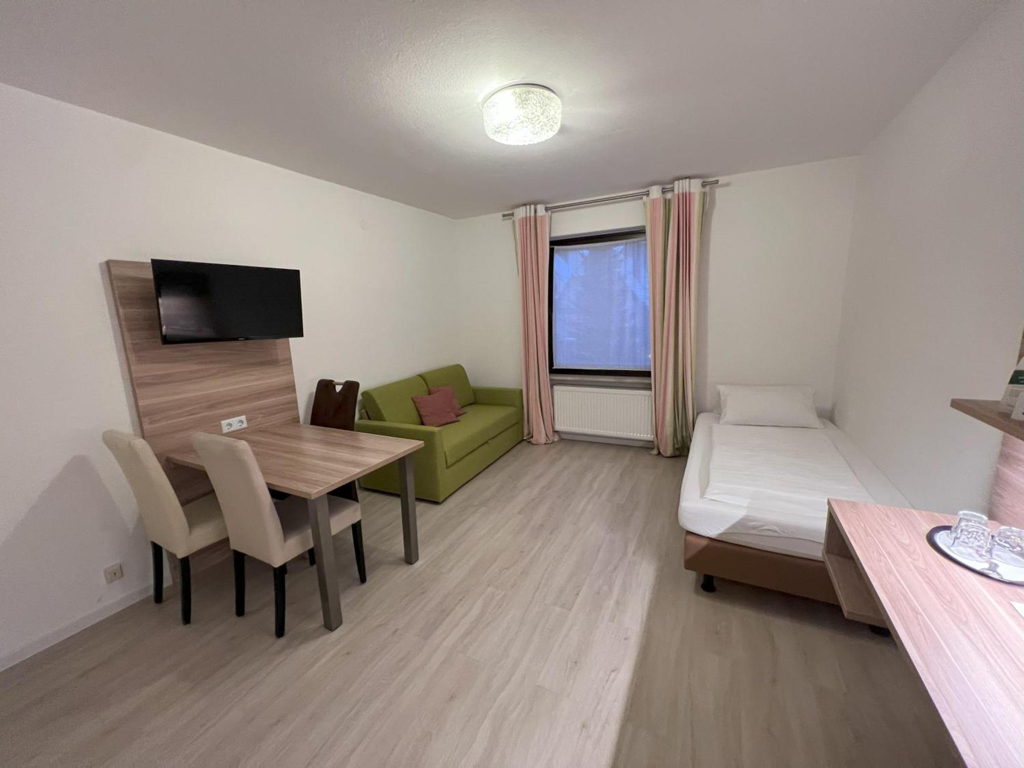 Apart Hotel Deutschmeister Bad Mergentheim Dış mekan fotoğraf